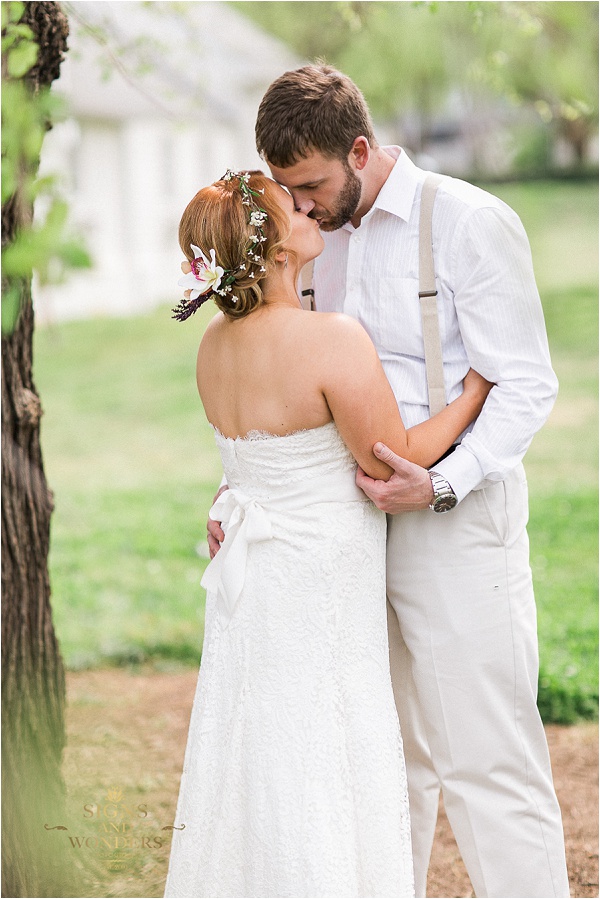 the-notwedding-bridal-show-athens-bride-and-groom-first-look