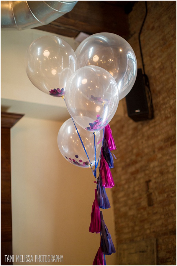 the-notwedding-bridal-show-new-york-city-oversize-balloons-with-tassels